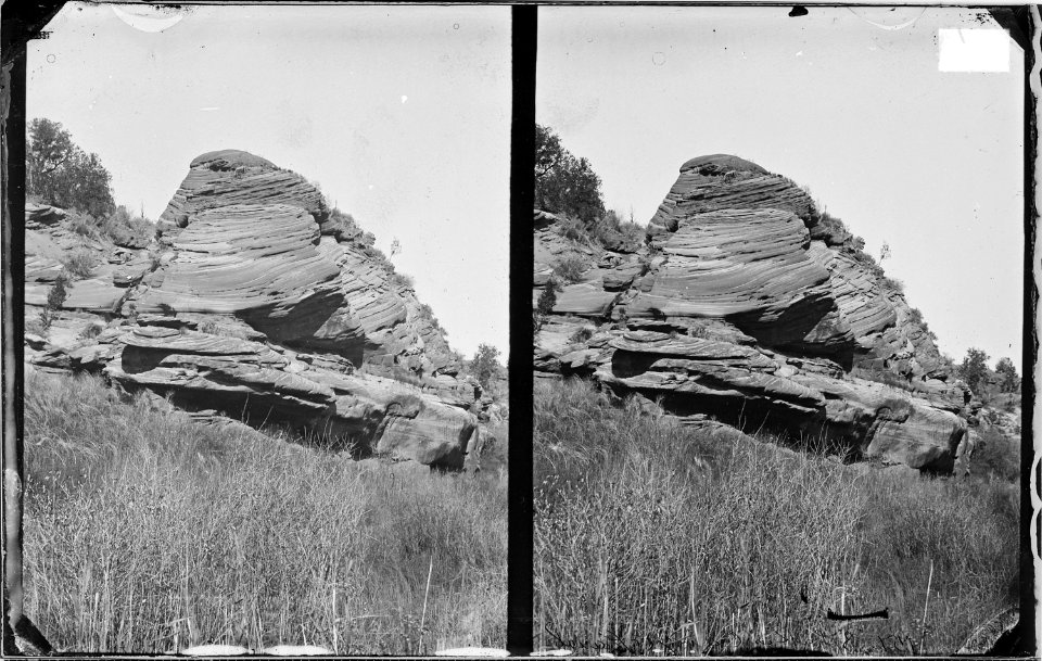 CROSS-BEDDED SANDSTONE 3-LAKES CANYON, KANAB, UTAH - NARA - 524010