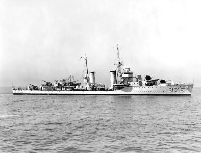 Downes (DD375). Starboard side, underway, 01-03-1937 - NARA - 513025