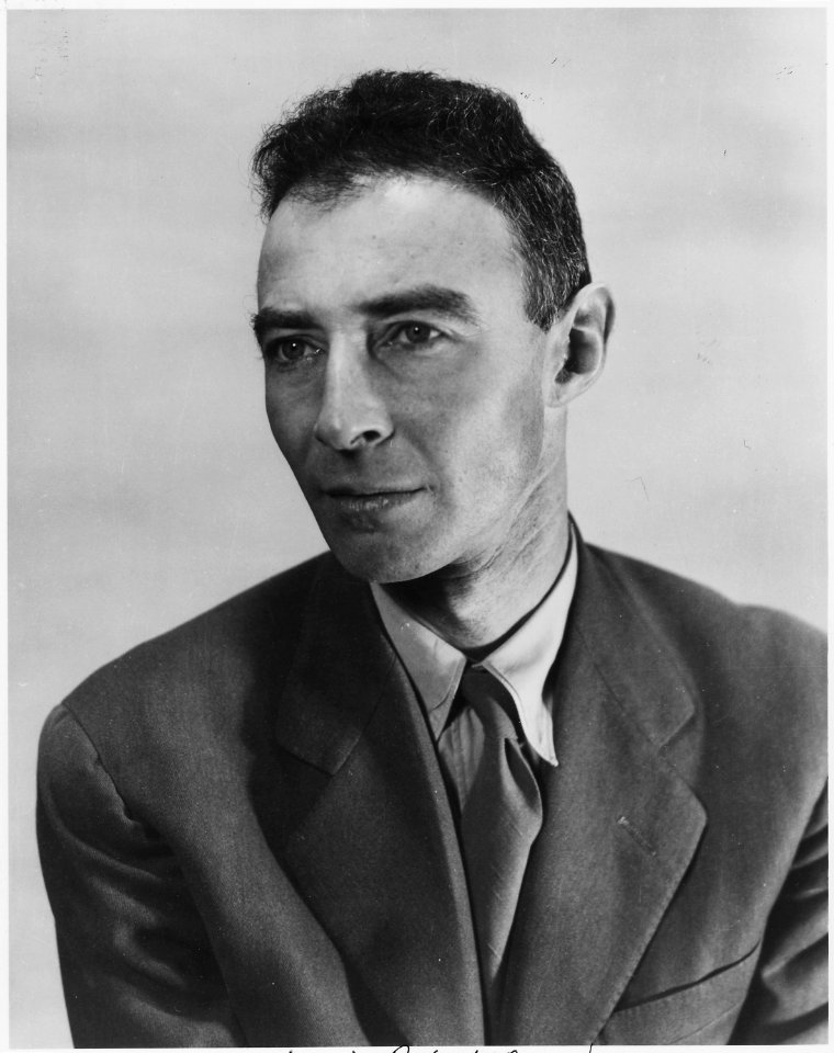 Dr. J. Robert Oppenheimer, atomic physicist and head of the Manhattan Project - NARA - 558579