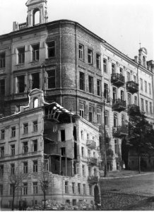 Dom u zbiegu ulic Chopina 3 i Hipotecznej 1 w Lublinie (2-241)