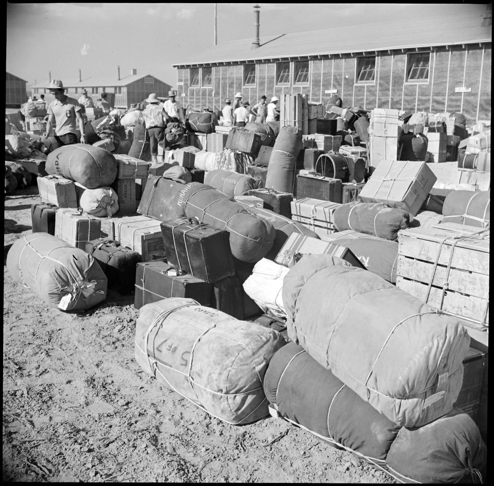 Eden, Idaho. The baggage, belonging to evacuees who have just arrived from the assembly center at P . . . - NARA - 538275