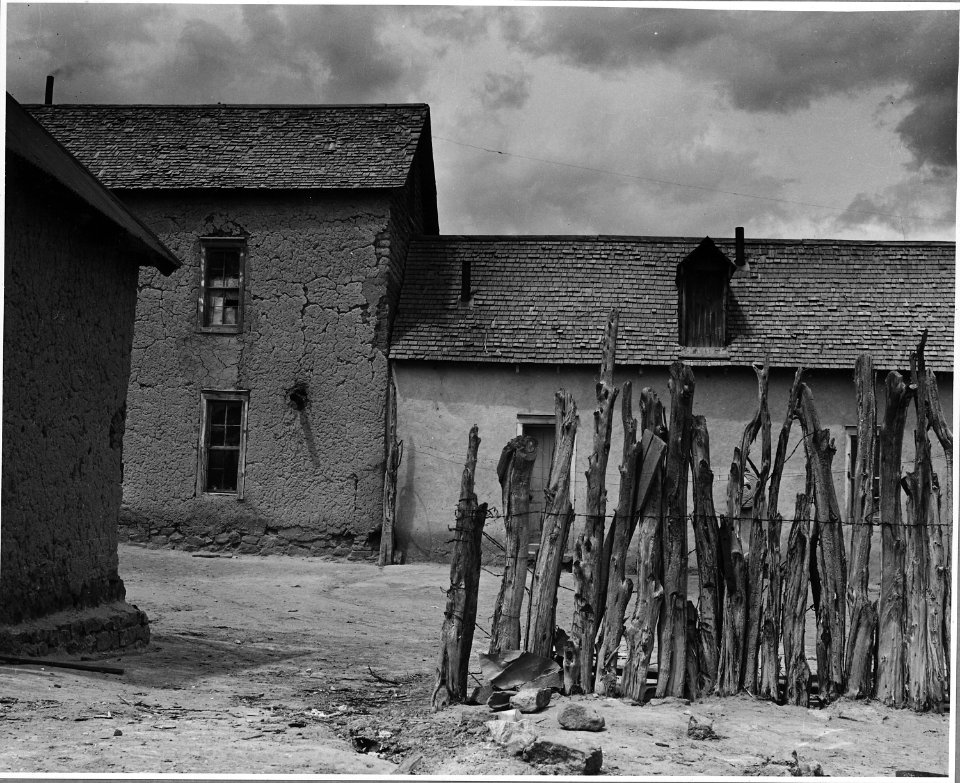 El Cerrito, San Miguel County, New Mexico. Buildings are of many different shapes and sizes. Notic . . . - NARA - 521157