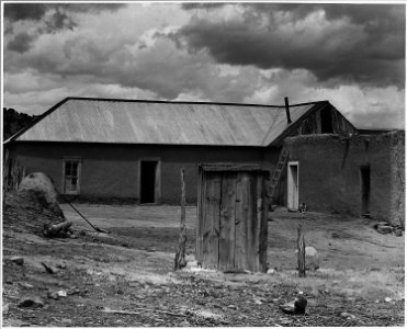 El Cerrito, San Miguel County, New Mexico. Buildings are of many different shapes and sizes. Notic . . . - NARA - 521158