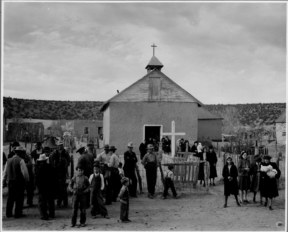 El Cerrito, San Miguel County, New Mexico. El Cerrito is of course a Catholic village, and the chur . . . - NARA - 521217