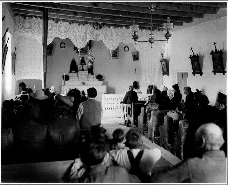 El Cerrito, San Miguel County, New Mexico. El Cerrito is of course a Catholic village, and the chur . . . - NARA - 521220