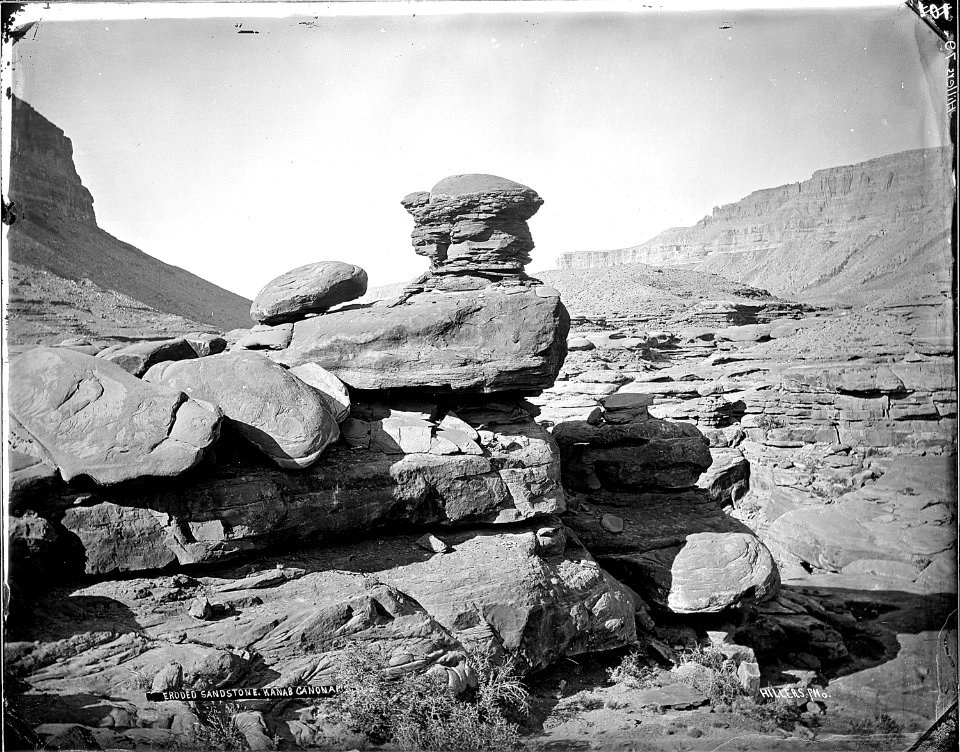 Eroded Supai Sandstone, Kaibob Canyon, Arizona. Grand Canyon National Park. (Also shows Hermit shale and Esplanade SS... - NARA - 517752