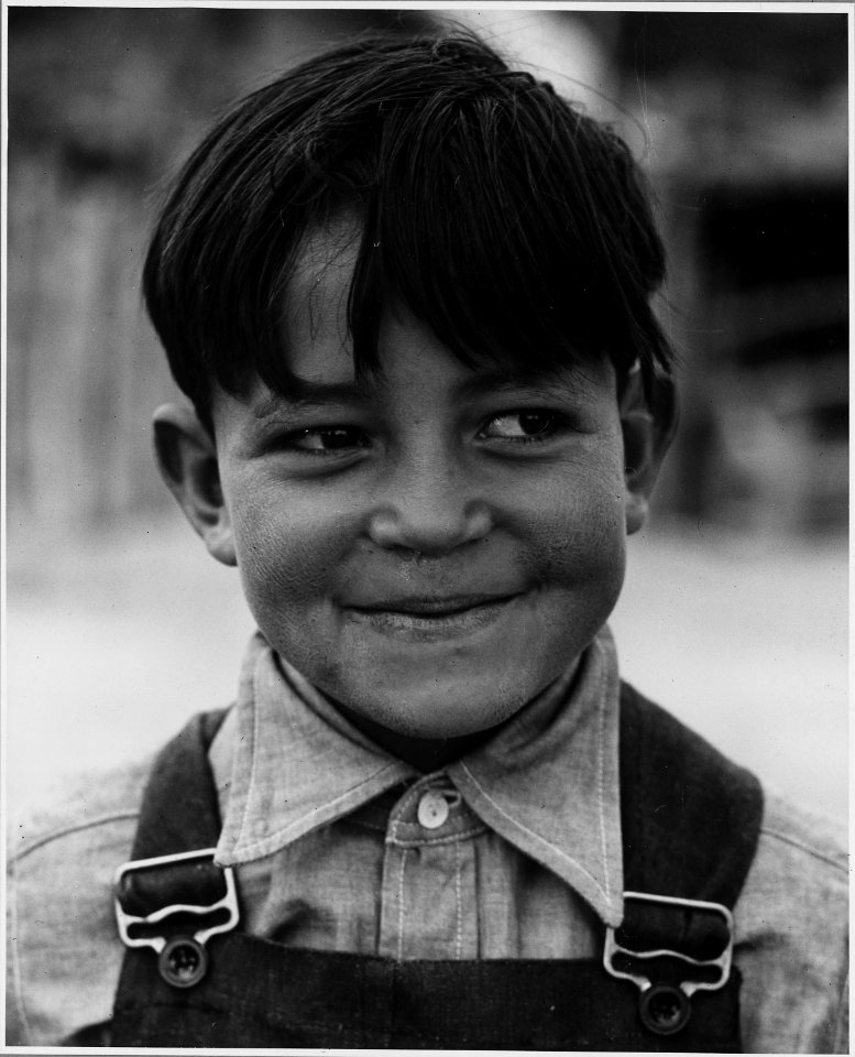 El Cerrito, San Miguel County, New Mexico. These are the people you see around the village during t . . . - NARA - 521174