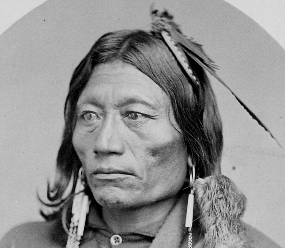 Face detail, Pacer (Peso, Essa-queta), a Kiowa-Apache chief, half-length, seated, wearing earrings, 1868 - 1874 - NARA - 518914 (cropped)