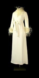 First Lady Betty Ford's white crepe gown with ostrich feathers photo