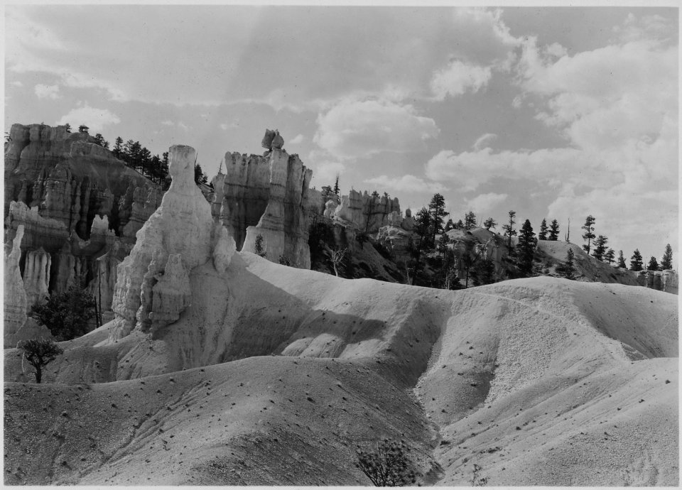 Fifteen minutes below Sunset Point. - NARA - 520315