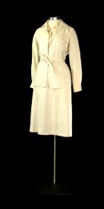 First Lady Betty Ford's beige suit photo