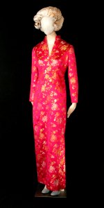 First Lady Betty Ford's pink brocade gown photo