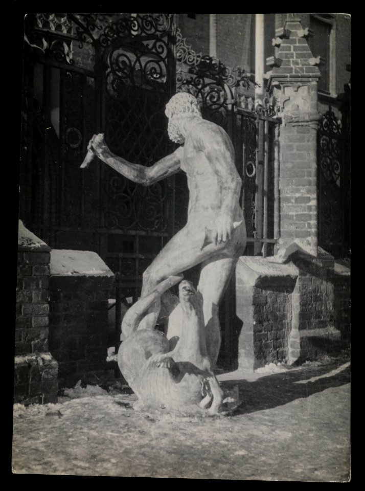 Gdansk, Neptun przed Muzeum Miejskim 1949 (66045517)