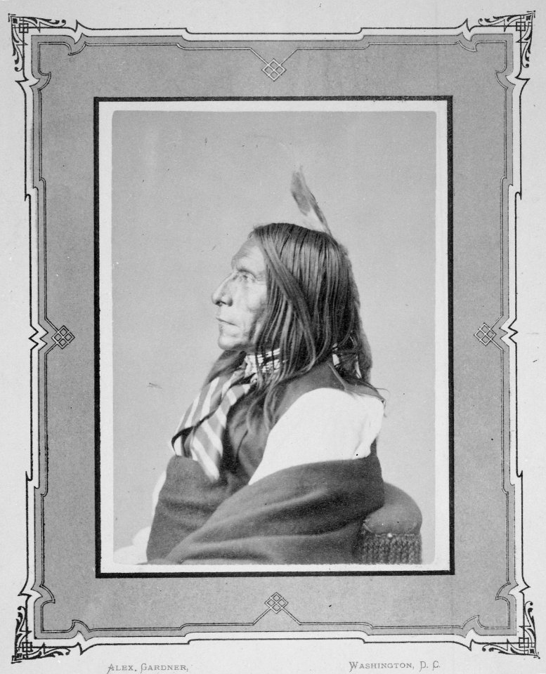 Gassy-He-Vua-She-Tson. Brule Sioux, 1872 - NARA - 519002
