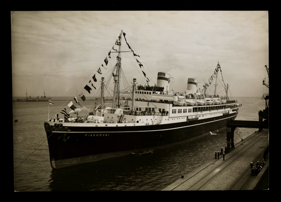 Gdynia, statek Pilsudski 1935 (67264479)