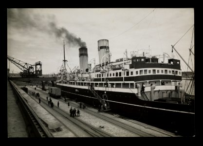 Gdynia, SS Pulaski w porcie ante 1939 (67264470) photo