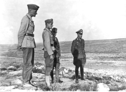 Generał Erwin Rommel na wybrzeżu Libii (2-2021)