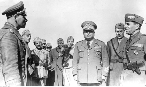 Generał Erwin Rommel podczas wręczania Krzyży Żelaznych I klasy (2-2016)