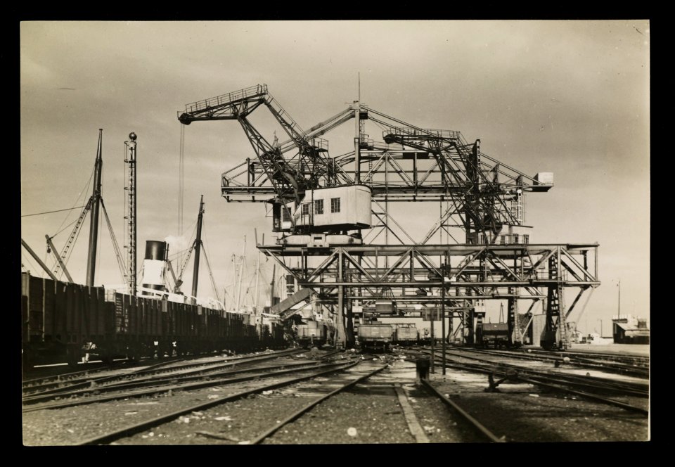 Gdynia, wywrotnica w porcie ante 1939 (67264691)