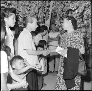 Gila River Relocation Center, Rivers, Arizona. Goodbyes are said as friends and neighbors again s . . . - NARA - 539843