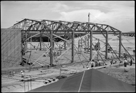 Gila River Relocation Center, Rivers, Arizona. Construction of Butte Auditorium. - NARA - 539552