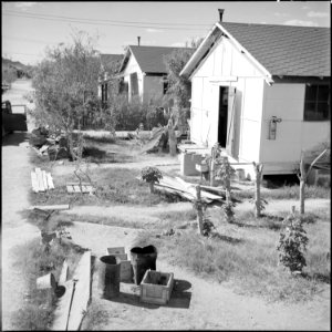 Gila River Relocation Center, Rivers, Arizona. Empty barracks. Former residents of these barracks . . . - NARA - 539841