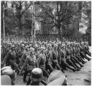 German troops parade through Warsaw, Poland, 09-1939 - NARA - 559369 photo