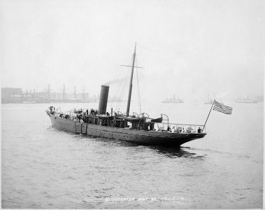 Gloucester formerly J. P. Morgan's Corsair. Converted yacht. Port stern quarter, 05-24-1898 - NARA - 512926