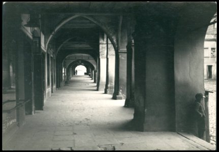 Gniew, podcienia pierzei zachodniej rynku 1930-1939 (47779964)