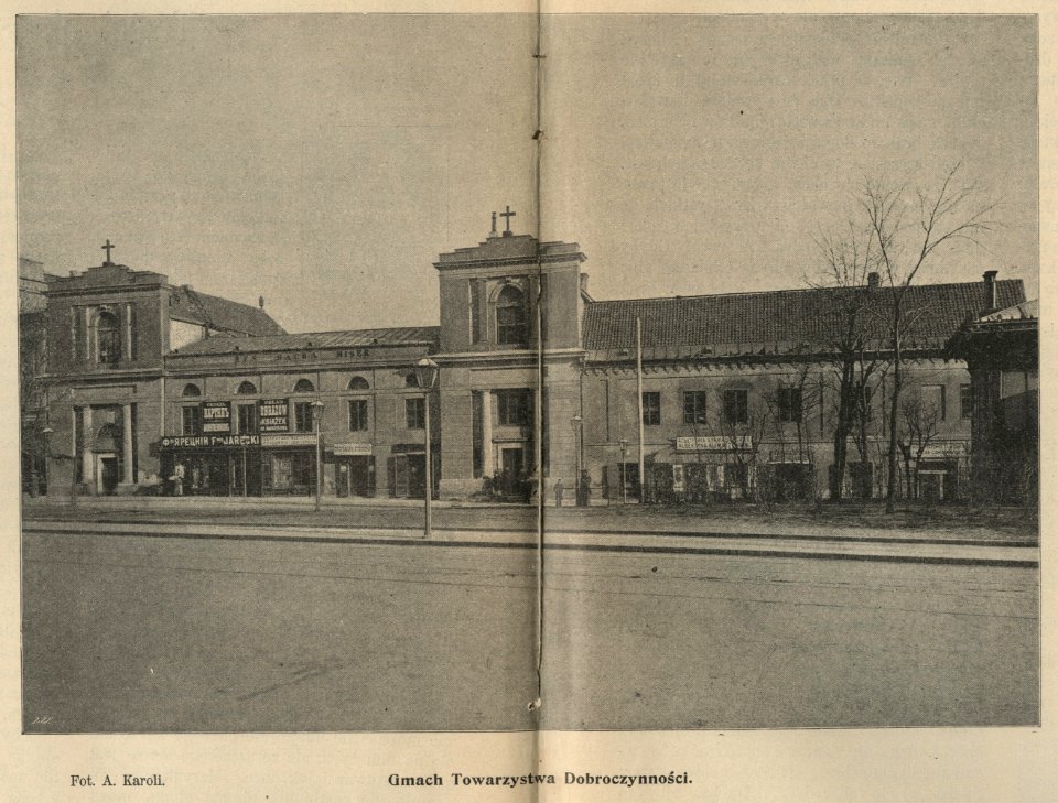 Gmach Towarzystwa Dobroczynności (61813)