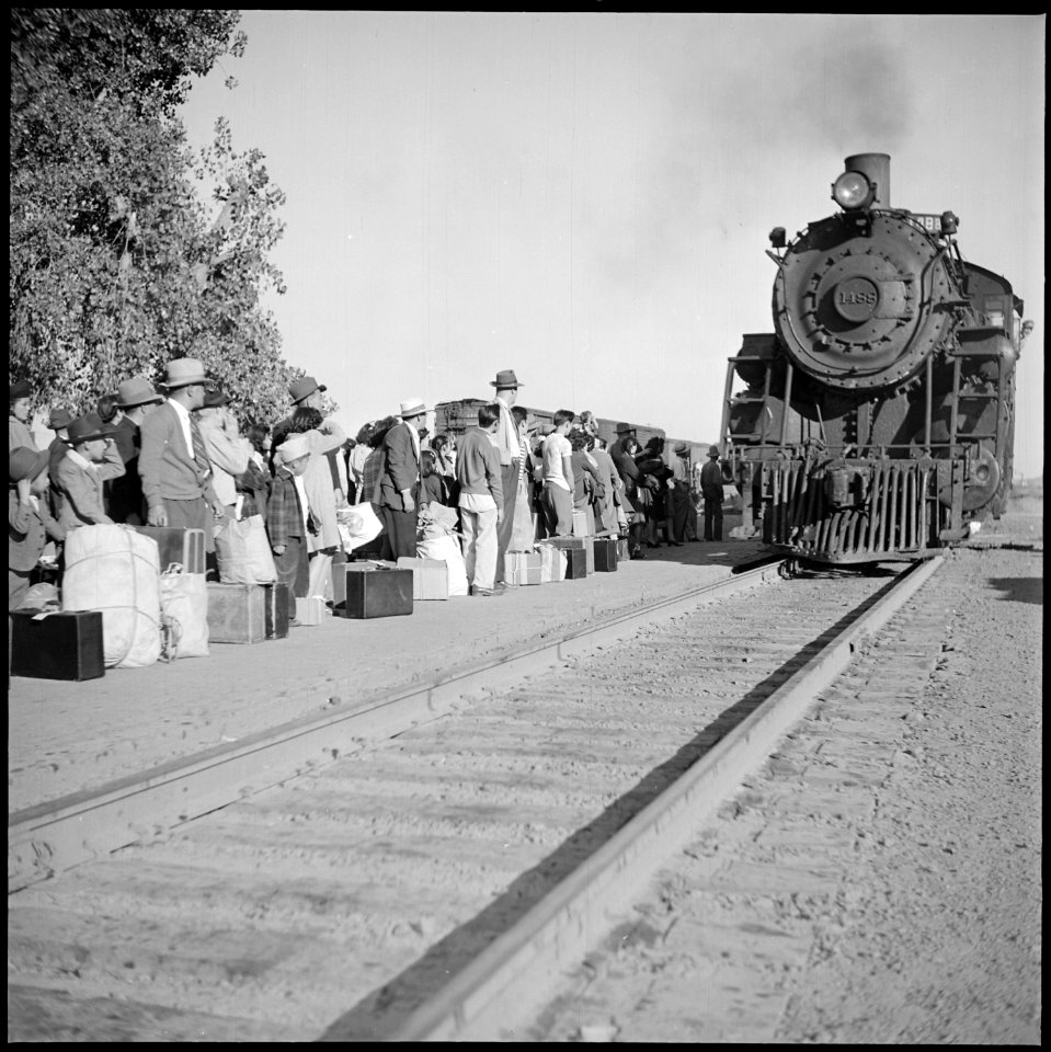 Granada Relocation Center, Amache, Colorado. Last of the residents of the Amache Relocation Center . . . - NARA - 539946