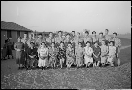 Granada Relocation Center, Amache, Colorado. Blue Star Mothers and wives and visiting soldiers. - NARA - 537218
