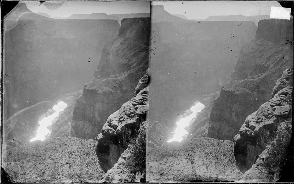 GRAND CANYON OF COLORADO, SHEAVWITZ CROSSING NEAR FOOT OF TOROWEAP VALLEY, RIVER 3000 FEET BELOW, COLORADO RIVER - NARA - 524000