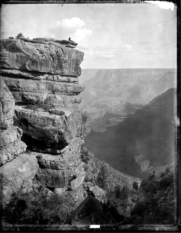 Grand Canyon of the Colorado River. Looking north across the canyon from a point on the east side of the Three... - NARA - 517737