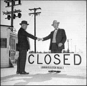 Granada Relocation Center, Amache, Colorado. Shuichi Yamamoto, last Amache evacuee to leave the Gra . . . - NARA - 539903