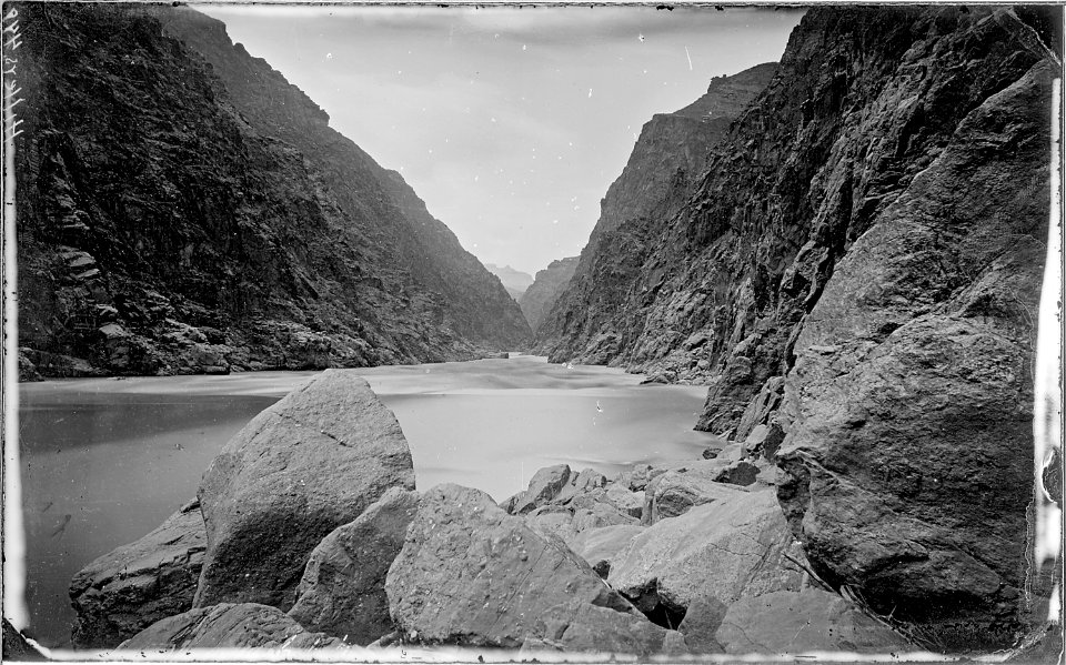 Grand Canyon. The heaviest single drop on the river. 34 3-4 feet according to Stone in 1910. (80 - NARA - 517810