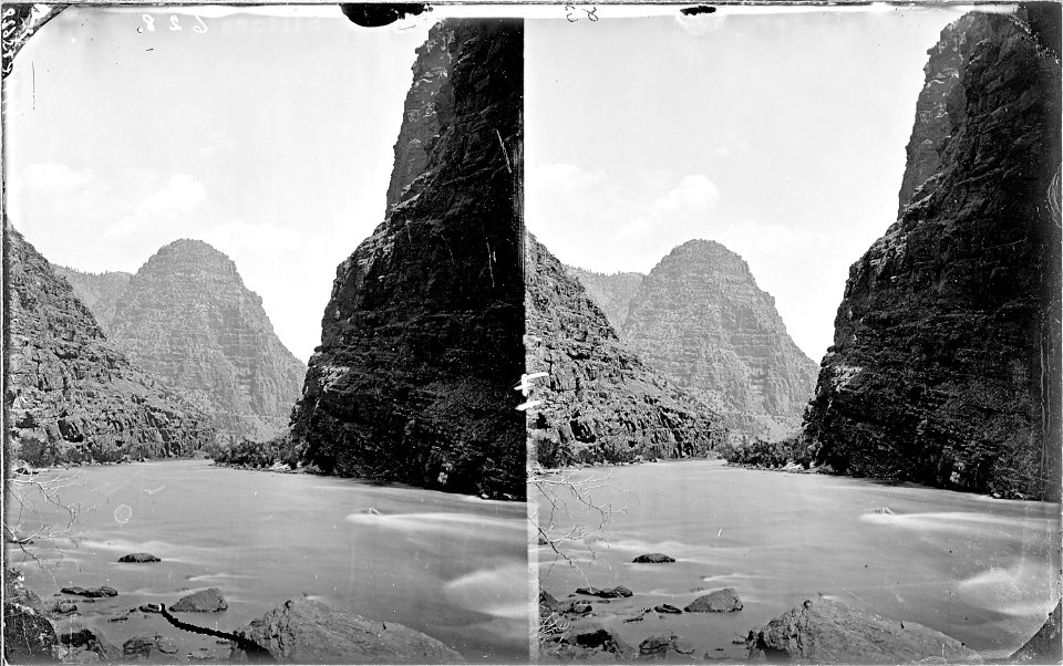 Green River. Canyon of Lodore, the Haystack (similar to 584, close up of the Haystack). Old nos. 315, 628, 588, 373.... - NARA - 517881