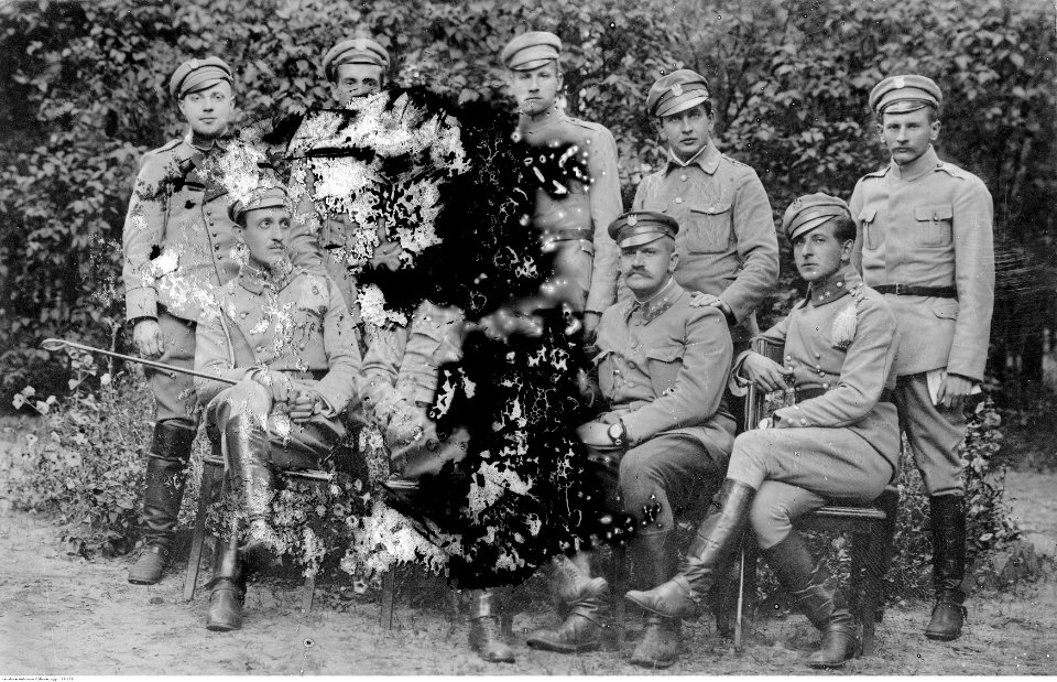 Grupa legionistów (22-138)