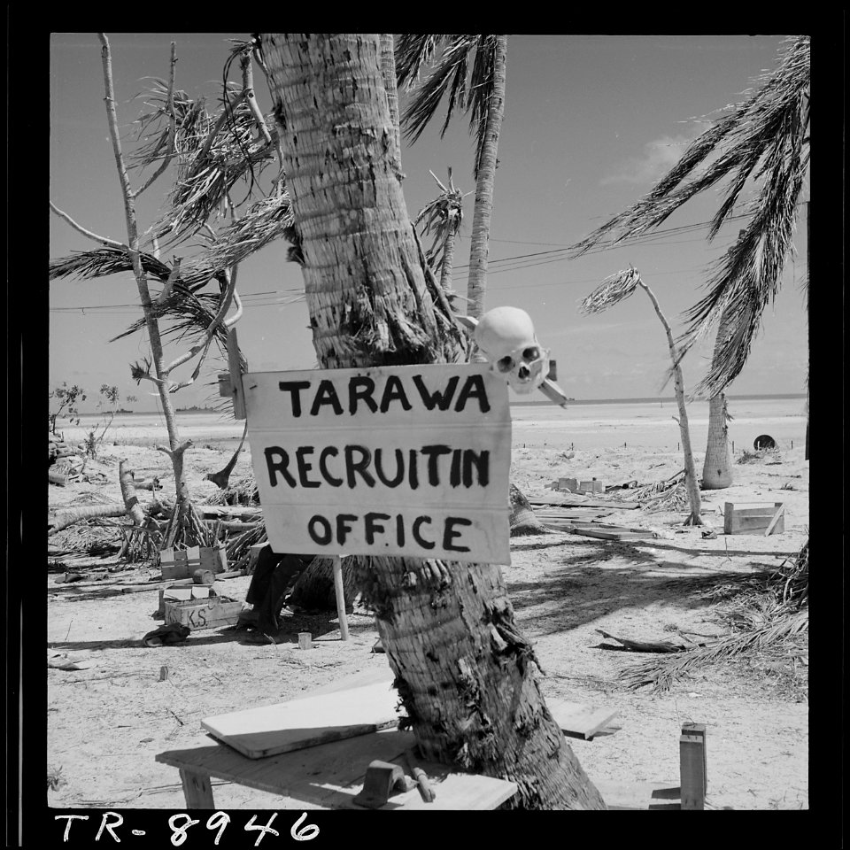 Grim humor on Tarawa - NARA - 520984