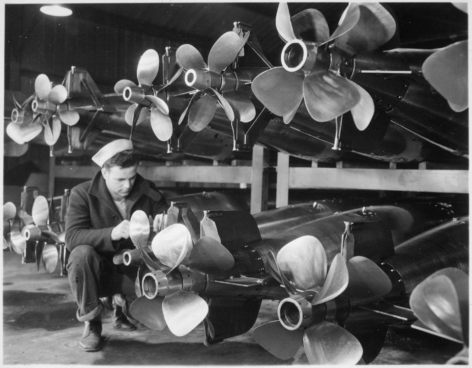 Group 4. Torpedo room. England, circa 1944 - NARA - 540069