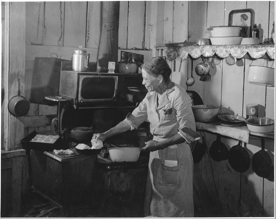 Harmony Community, Putnam County, Georgia. These pictures were taken in the home of the Negro owner. . . . - NARA - 521404