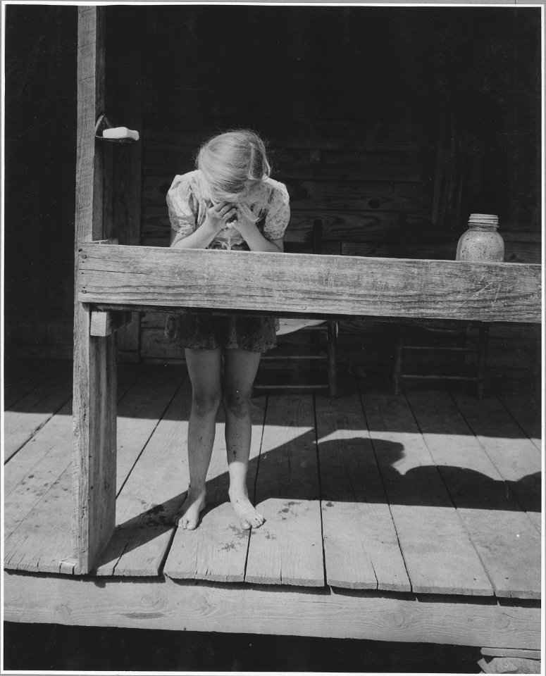 Harmony Community, Putnam County, Georgia. This place has neither running water nor electricity. It . . . - NARA - 521420