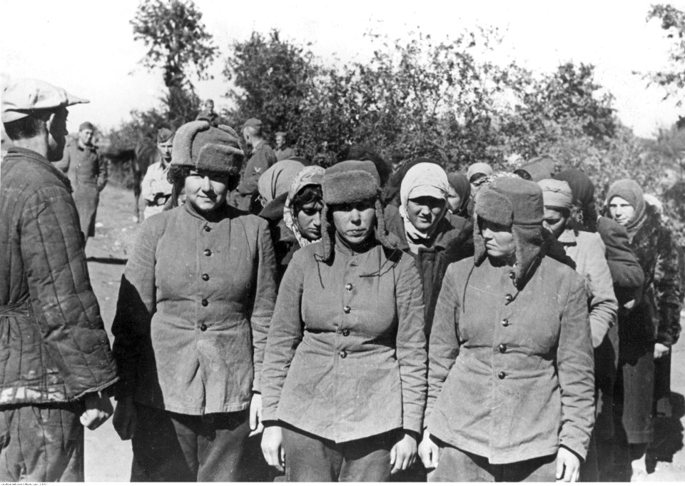 Grupa radzieckich kobiet (2-1920)