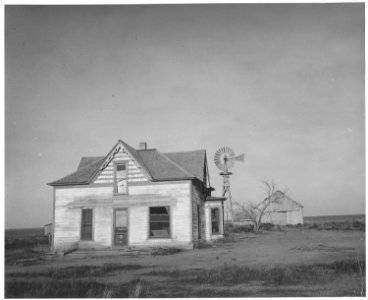 Haskell County, Kansas. There are abandoned houses all over this and neighboring counties. - NARA - 522094 photo