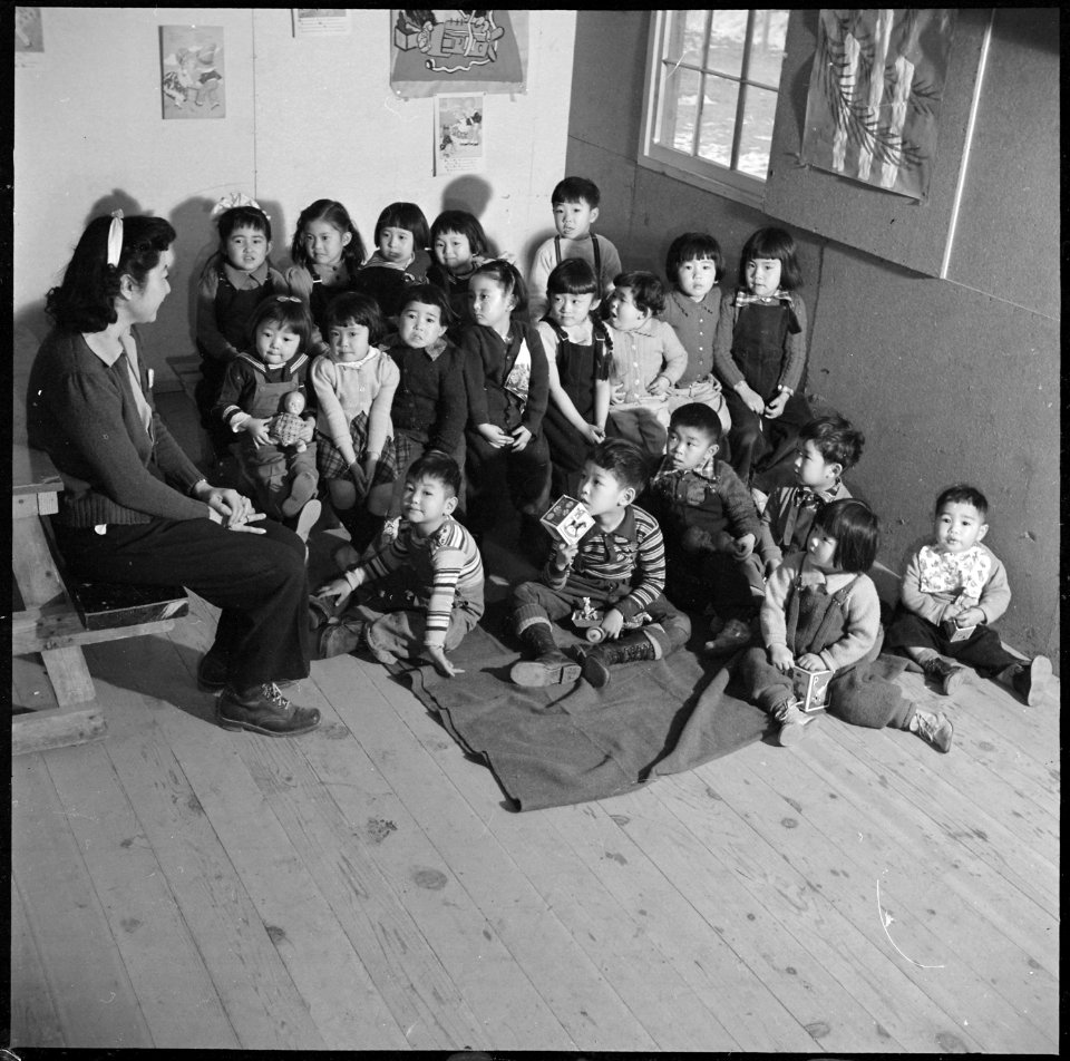 Heart Mountain Relocation Center, Heart Mountain, Wyoming. A nursery school group at the Heart Moun . . . - NARA - 539278