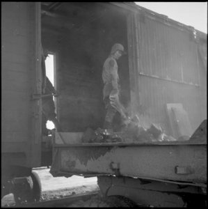 Heart Mountain Relocation Center, Heart Mountain, Wyoming. A volunteer worker of Japanese ancestry . . . - NARA - 539245
