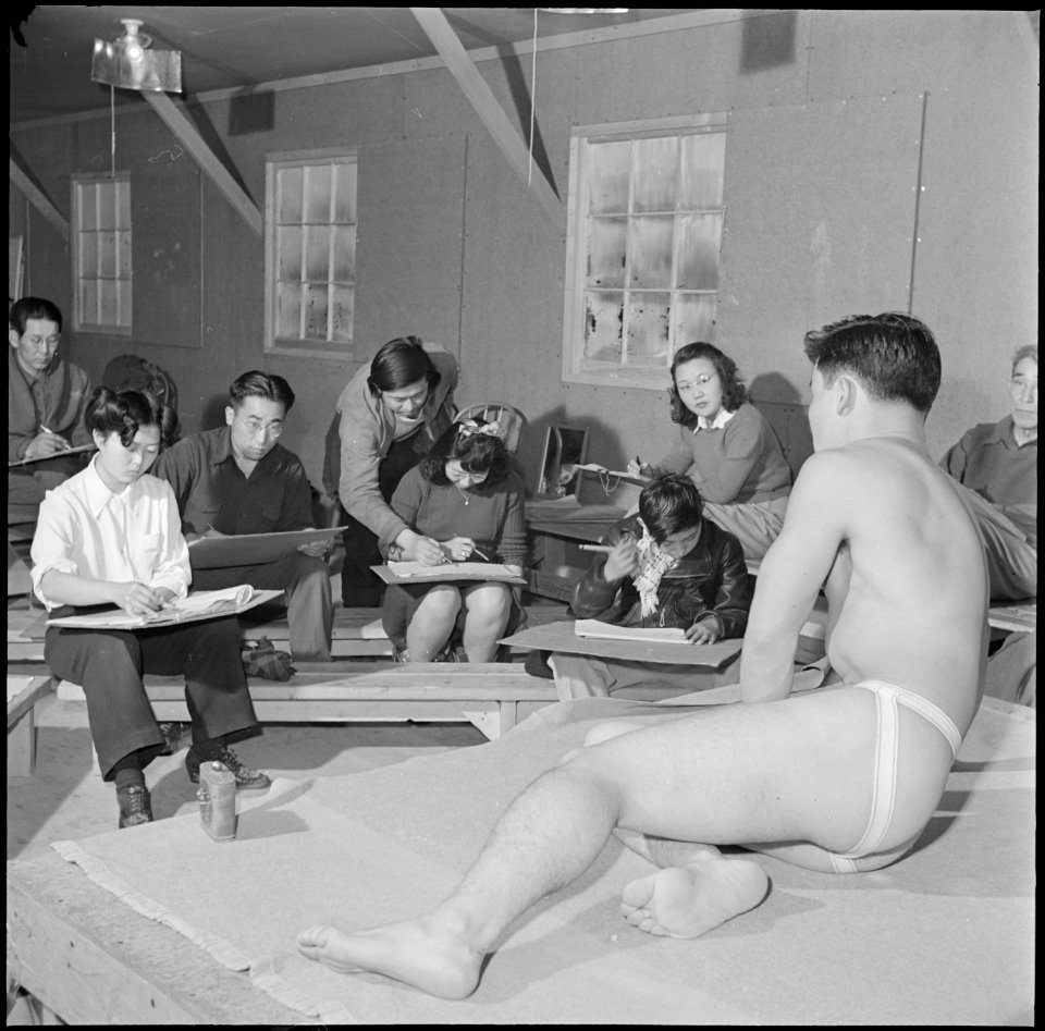 Heart Mountain Relocation Center, Heart Mountain, Wyoming. Benji Okubo instructing a life class, an . . . - NARA - 539164