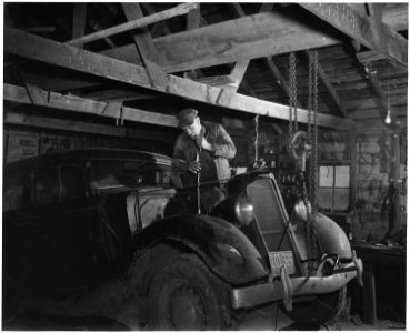 Haskell County, Kansas. Though the people here are not able to do much in the way of self-sufficient . . . - NARA - 522166