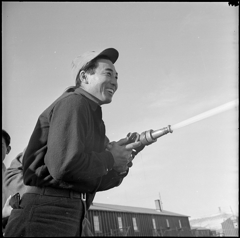 Heart Mountain Relocation Center, Heart Mountain, Wyoming. It isn't often that a common citizen has . . . - NARA - 539174