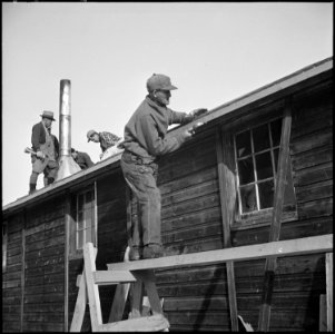 Heart Mountain Relocation Center, Heart Mountain, Wyoming. To increase school facilities, several a . . . - NARA - 539150